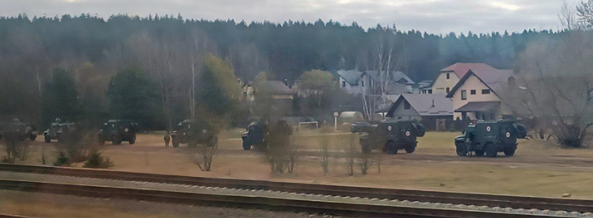 Фото с места разгрузки на станции Озерище воинского эшелона №961 30.03.2025